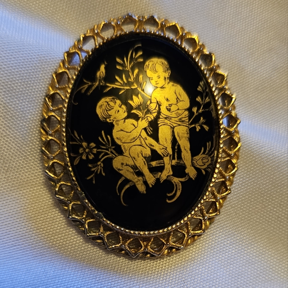 Vintage Pin with Cupids